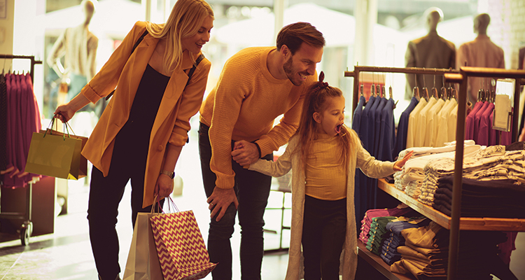 Top finance solutions for retailers preparing for the summer season